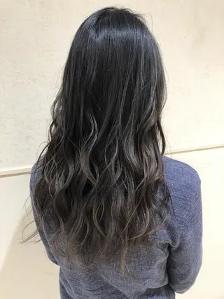 ロング カラー 樋渡 侑希のヘアスタイル