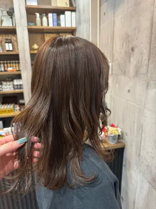 ミディアム 矢野 夢果のヘアスタイル
