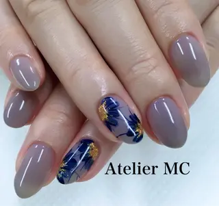 ネイル アトリエ エムシー 【新富町・東銀座】のネイルデザイン