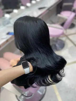 セミロング カラー 韓国風モテヘア 🇰🇷aki♡のヘアスタイル