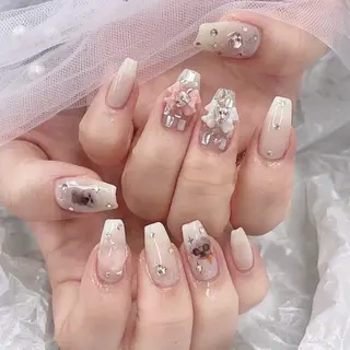ネイル 🫧NUR NAIL✨のネイルデザイン