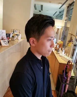 ショート メンズ EMANON名古屋所属・美谷添（ミヤゾエ） まどか大人ヘアサロンのヘアスタイル