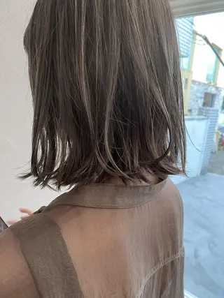 ショート カラー ハイトーン×似合わせ 🌱中川慎之介のヘアスタイル