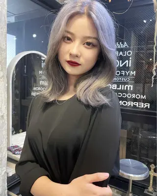 ミディアム カラー ヘアアレンジ 🫧🇰🇷韓国ヘア レイヤー🐺Yutaのヘアスタイル
