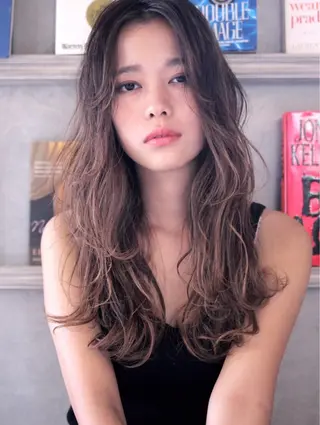 セミロング カラー La.LAUREN所属・透明感カラー/ TETSUのヘアスタイル