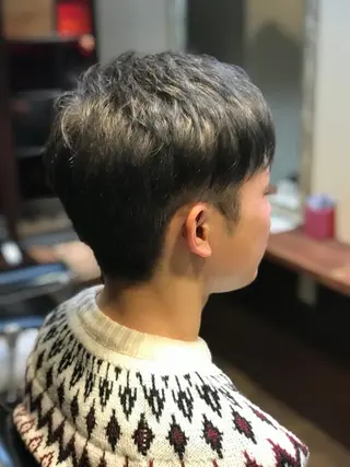 ショート カラー VandV所属・松村 未央のヘアスタイル