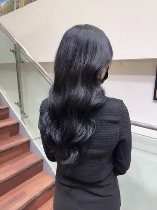 ロング レイヤー/グレージュ メンズパーマのヘアスタイル