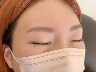 アイブロウ Neoest Log ＋ bell所属・荒川 鈴菜のヘアスタイル