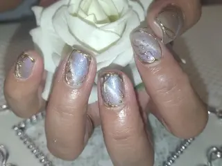 ネイル エステとネイル ローズコンフォートのネイルデザイン