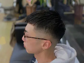 ショート メンズ 加藤 啓将のヘアスタイル