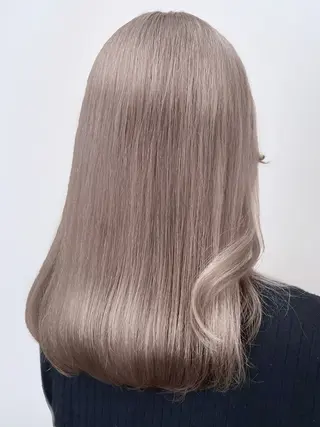 ミディアム 谷口 琉希のヘアスタイル