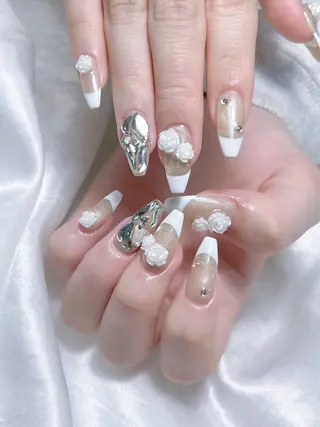 ネイル LEELA NAIL STUDIO所属・LEELA NAIL STUDIOのネイルデザイン