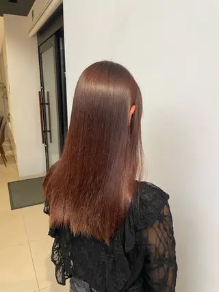 カラー MINDS LINO Reinaのヘアスタイル