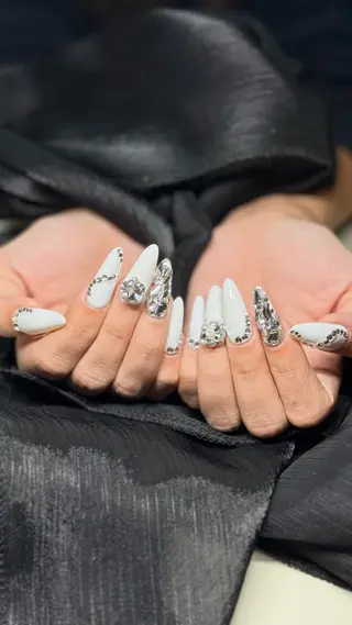 ネイル エクラNailサロン ミオのネイルデザイン