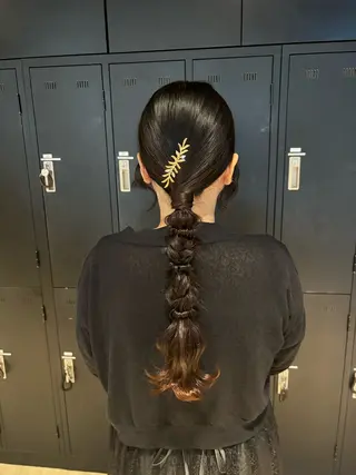 ロング seri💜艶カラー 💖ヘアアレンジのヘアスタイル