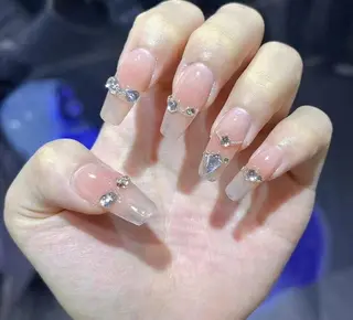 ネイル VIVIAN リサのネイルデザイン