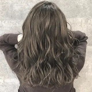 ロング MiL所属・✨ハイトーン✨ 濱田知孝のヘアスタイル