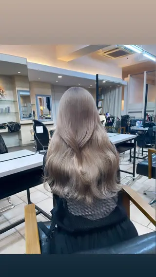 ロング カラー ブリーチなしピンク 赤井龍斗のヘアスタイル