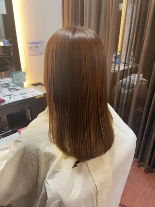 ロング 瀧下 唯のヘアスタイル
