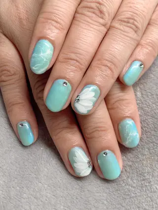 ネイル グラマラス ネイルのネイルデザイン