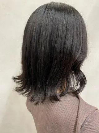 ミディアム Misaki ║ツヤカラーのヘアスタイル