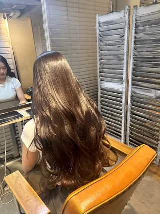 ロング 林奏良 髪質改善/ハイトーンのヘアスタイル