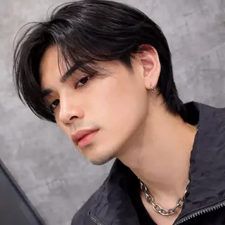 メンズ シャドウ/フェザー ニュアンスヘアメンズのヘアスタイル