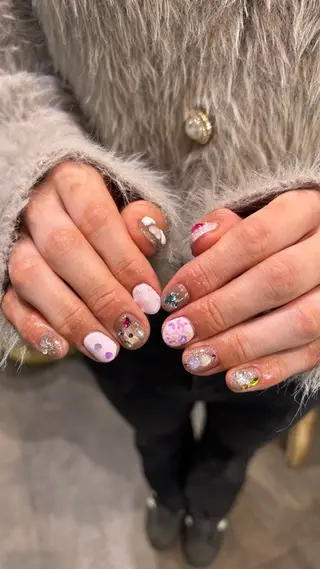 ネイル 派手髪ハイトーン💛 ネイル💅まりなのネイルデザイン
