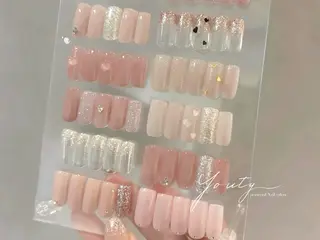 セミロング Youty Nail  ユーティーネイル所属・Youty Nailのネイルデザイン