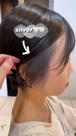 カラー Wカラー🎀/ 韓国風/TOMOMIのヘアスタイル