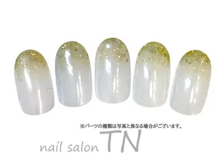 ネイル 矢川 まどかのネイルデザイン