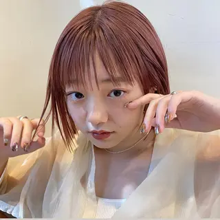 カラー SOLO所属・奈良 彩華のヘアスタイル