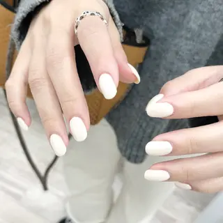 ネイル She by M【シーバイエム】パラジェル/ニュアンスネイル所属・She by M. Ryoukaのネイルデザイン