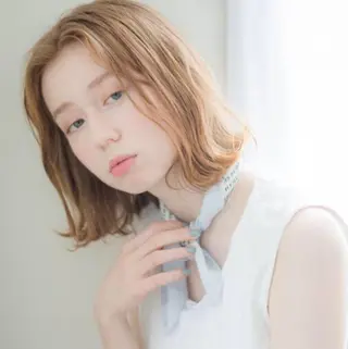 ミディアム TopStylist 板花絵里のヘアスタイル