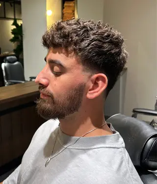 ショート FREAK BARBER SHOP河原町三条店所属・脇田 勇弥のヘアスタイル