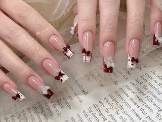 ネイル More Glam Nailsalon 大宮東口店 ～韓国ネイル・ワンホンネイル・スカルプネイル～所属・大宮 愛のネイルデザイン