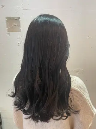 ロング カラー あずま みゆのヘアスタイル