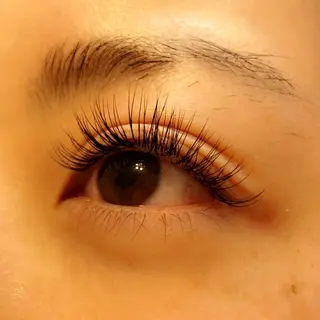 ミディアム カラー パーマ メンズ キッズ ネイル マツエク・マツパ 地域 No. 1店 nail&eyelash Liliana所属・ベテランのお店です 🍓.Lilianaのマツエク・マツパデザイン