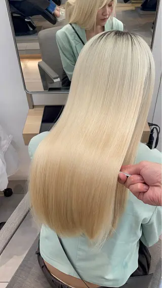 ロング ✨髪質改善✨美髪 矯正🫧小泉のヘアスタイル