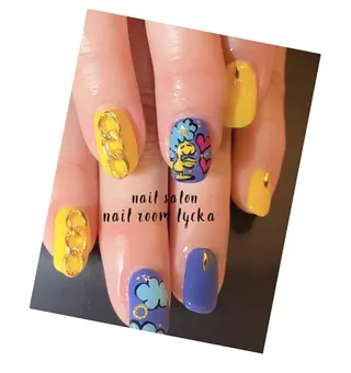 ネイル ﾈｲﾙﾙｰﾑﾘｯｶ 𝐦𝐚𝐲𝐮のネイルデザイン