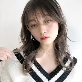 セミロング カラー 大人可愛いショート 原田美千留のヘアスタイル