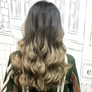 ロング カラー レイヤー⭐️カラー ⭐️平川雅史のヘアスタイル