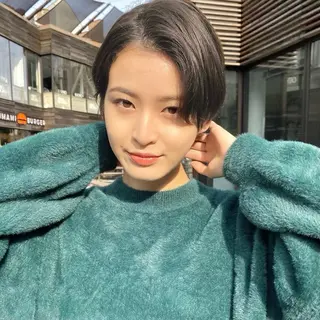 ショート ボブ/縮毛矯正/ レイヤー/塚田のヘアスタイル