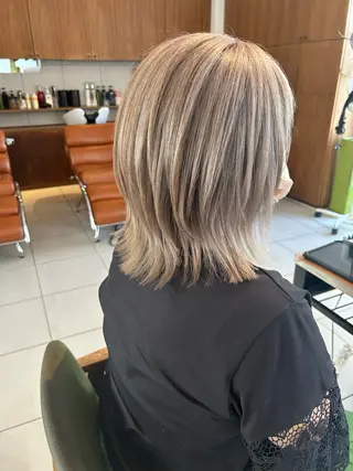 ミディアム 艶カラー/耳つぼ/ 渡辺奈緒のその他イメージ