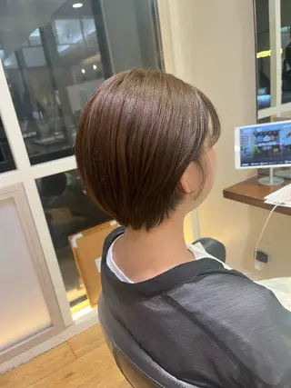ショート コテ巻き風パーマ🫧 麻尋のヘアスタイル
