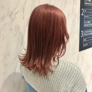 セミロング カラー akane .のヘアスタイル