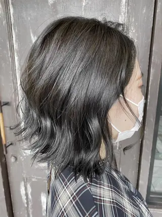 ショート カラー 川越 輝梨奈のヘアスタイル