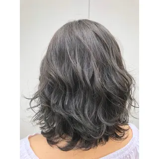 ショート カラー パーソナルカラー診断 できます　木曽　主博のヘアスタイル
