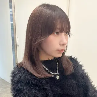 セミロング カラー sia所属・縮毛矯正🪞 髪質改善特化谷名勇輝のヘアスタイル