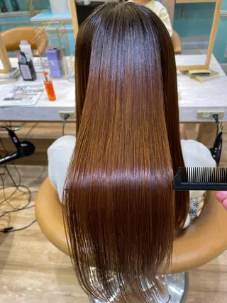 セミロング 山本翔一郎 韓国顔周りレイヤーのヘアスタイル